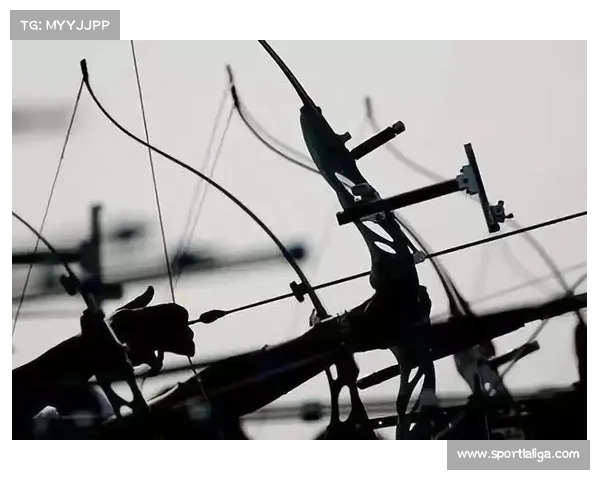 高尔夫运动强度适中,成银发族健康社交新选择