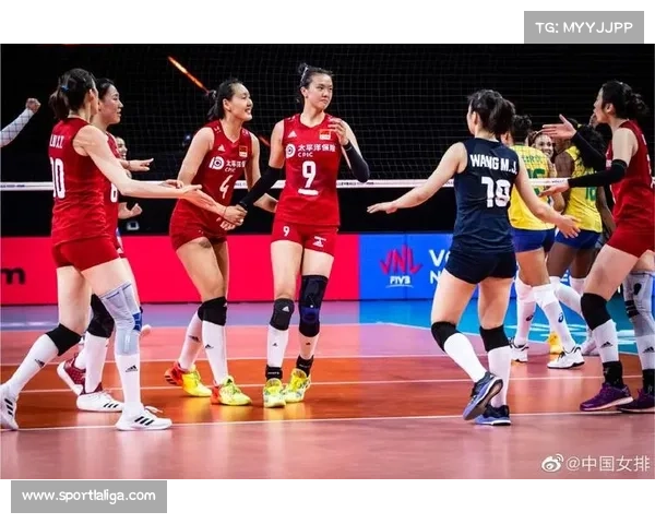 江西博丰队发球失误葬送胜机,赣美装饰队罚球锁定胜局